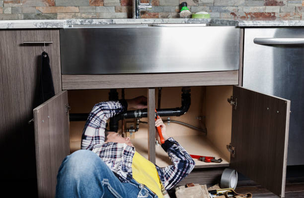 Best Emergency Plumber  in Newark, OH